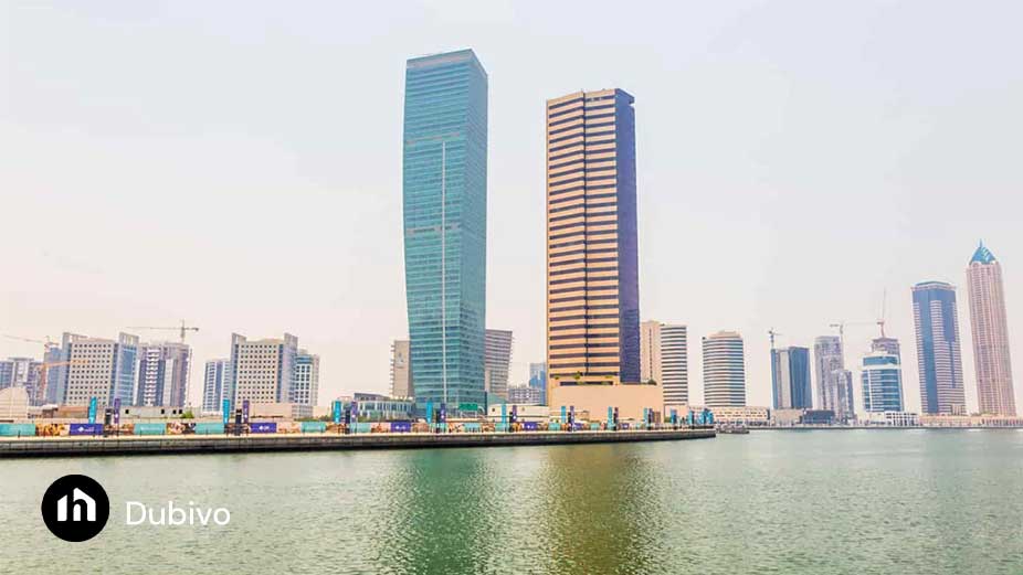 8. بیزینس بِی؛ قطب اقتصادی مدرن و دفتر های مرکزی شرکت‌ ها