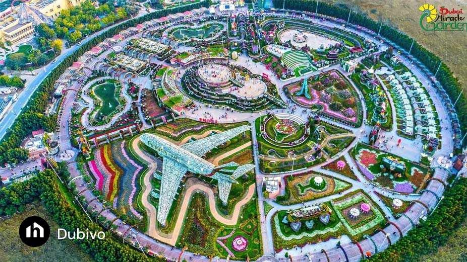 6.باغ گل معجزه دبی (Dubai Miracle Garden)