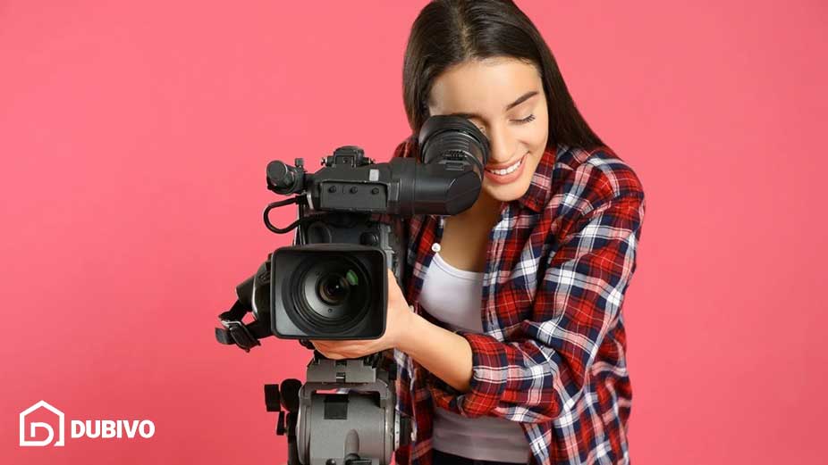 بهترین شغل برای خانم ها در دبی چیست؟ 59 19. عکاس و فیلمبردار حرفه ای